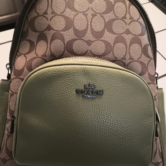 ♥️COACH Brand Green and Brown Court Backpack - Picture 3 of 13